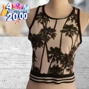 Forever 21 cropped tank size L